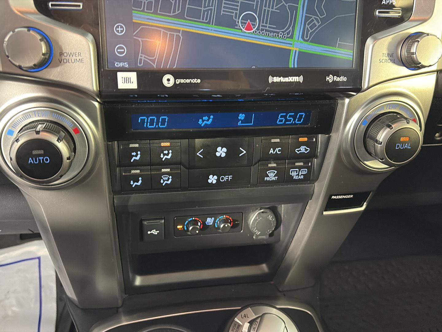 Used 2023 Toyota 4Runner Limited image 31