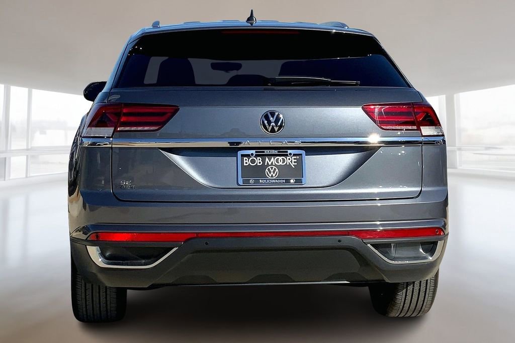Used 2023 Volkswagen Atlas Cross Sport SE image 4