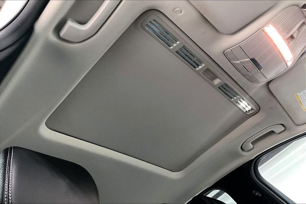 Used 2021 Mercedes-Benz C 300 C 300 w/ Premium Package image 20