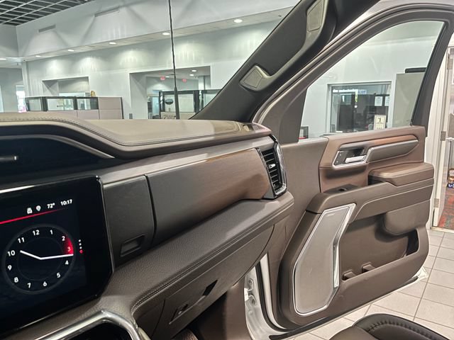 Used 2024 GMC Sierra 2500 Denali w/ Denali Reserve Package AWD/4WD image 24