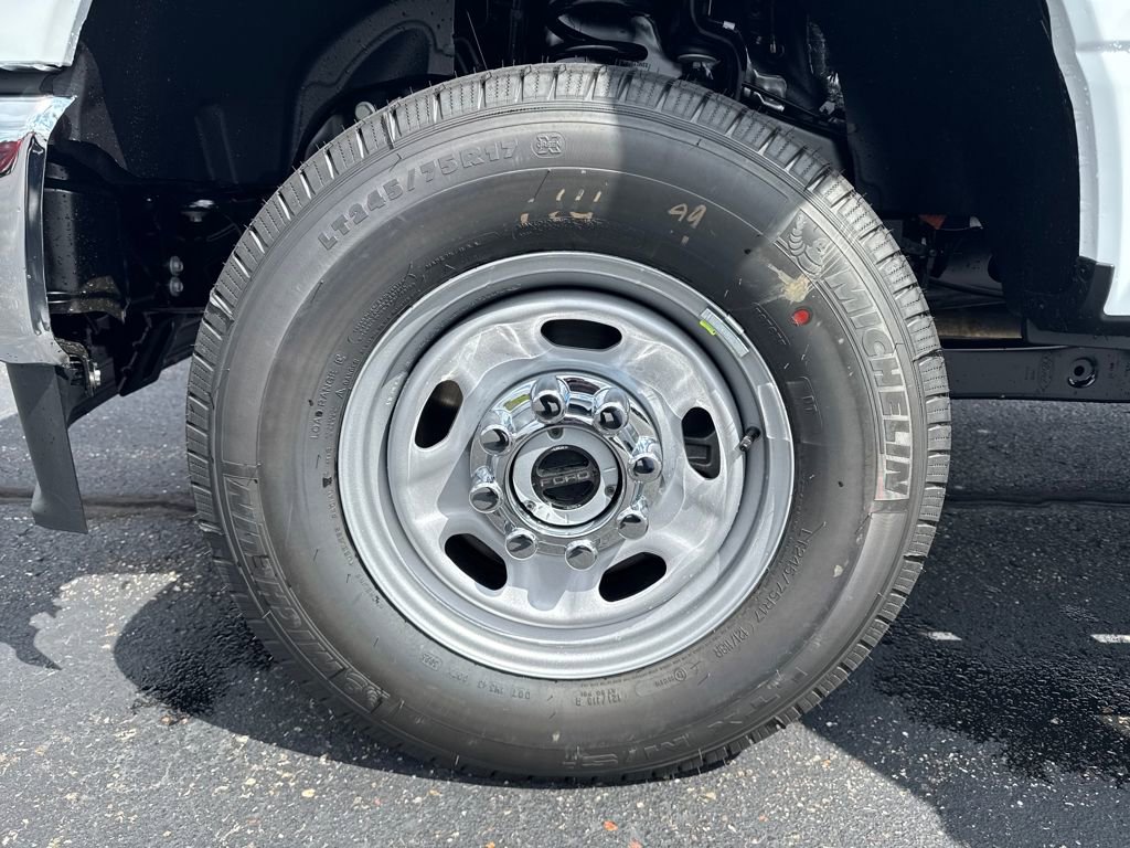 New 2026 Ford F250 XL image 24