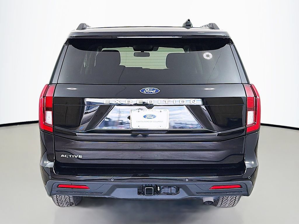 Used 2025 Ford Expedition Active AWD/4WD image 14