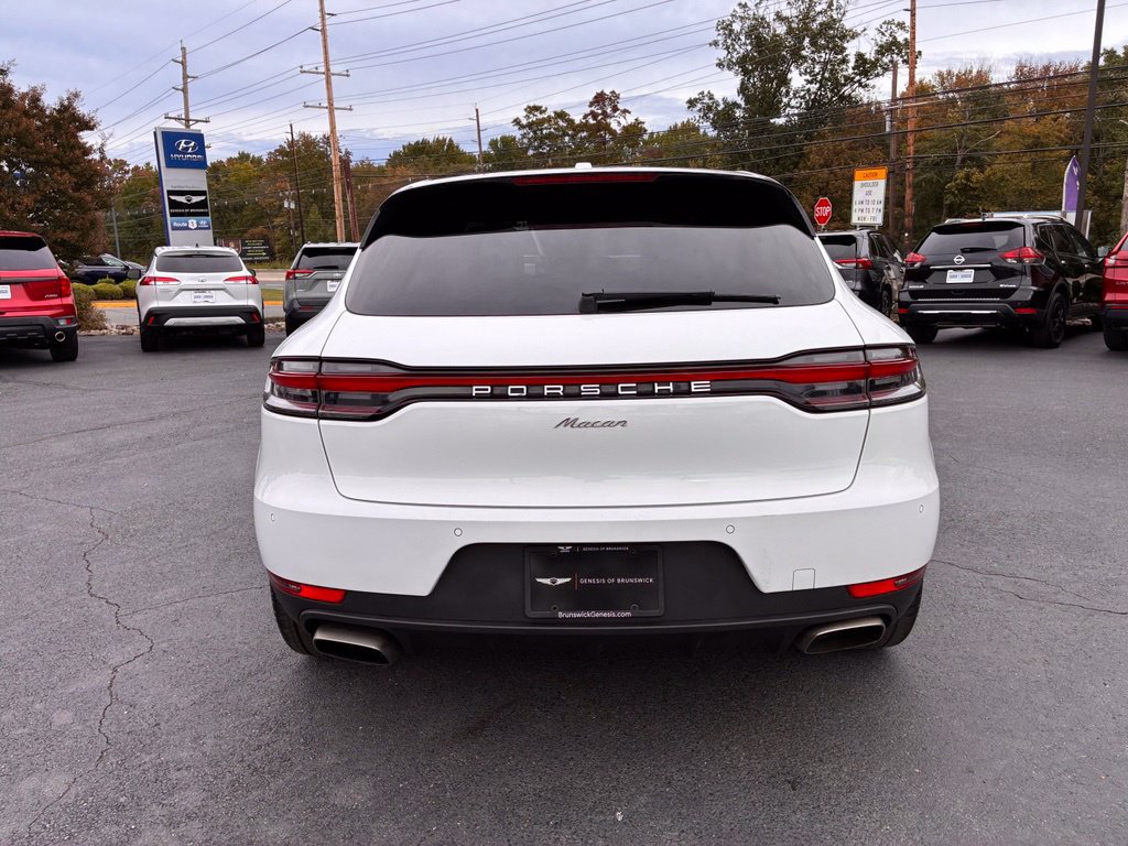 Used 2020 Porsche Macan AWD/4WD image 6