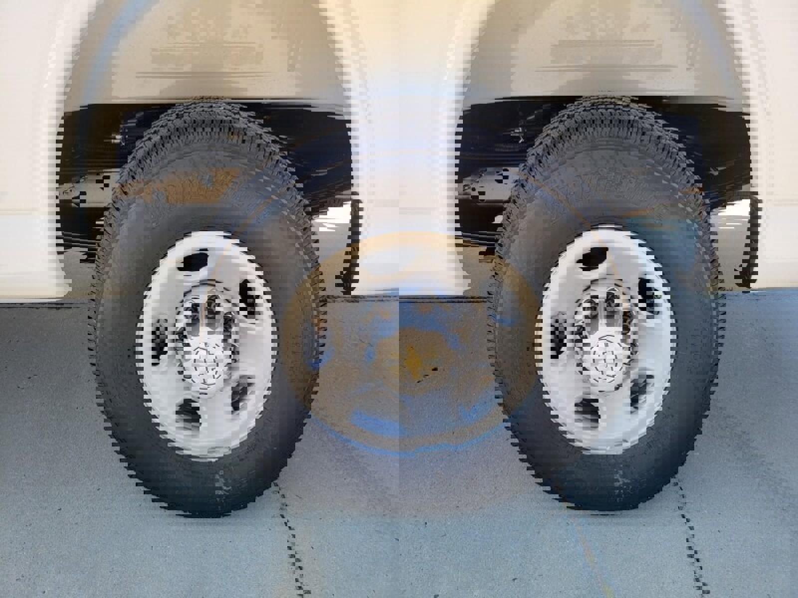 New 2025 Chevrolet Express 2500 image 9