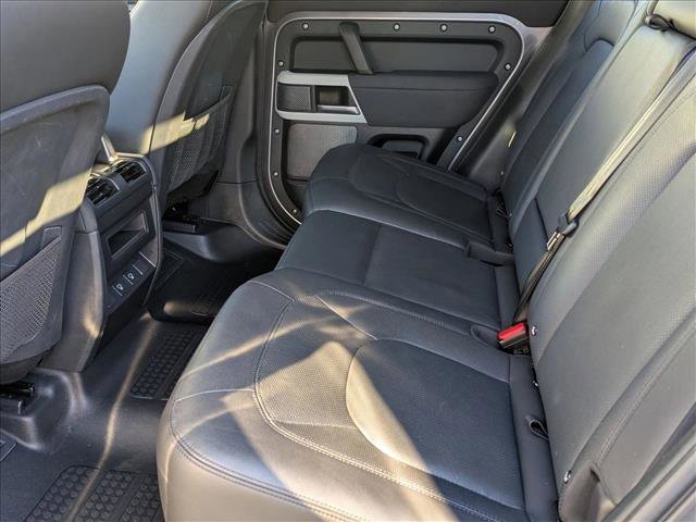 Used 2023 Land Rover Defender 110 S image 20