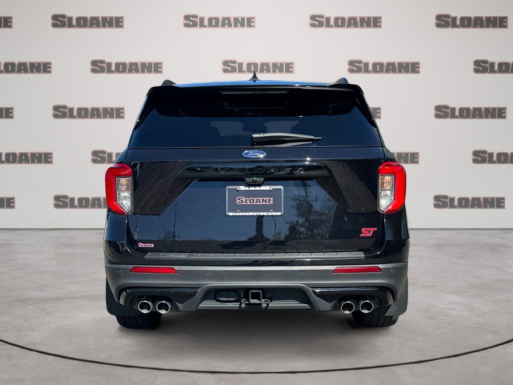 Used 2023 Ford Explorer ST w/ Equipment Group 401A image 4