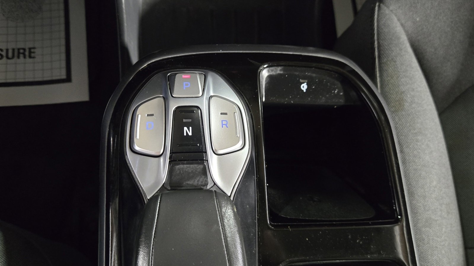 Used 2021 Hyundai Ioniq SE image 16