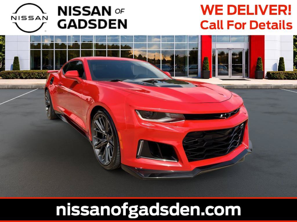 Used 2022 Chevrolet Camaro ZL1 RWD image 1