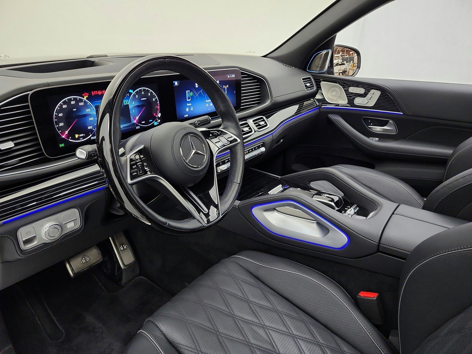 Certified 2024 Mercedes-Benz Maybach GLS 600 4MATIC image 12