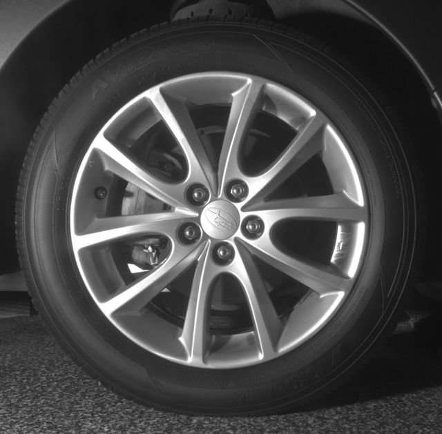 Used 2012 Subaru Impreza 2.0i Premium w/ All-Weather Pkg AWD/4WD image 10