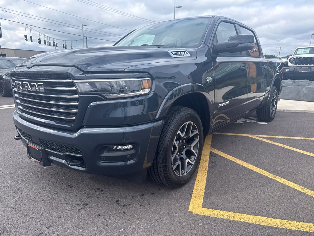 New 2027 RAM 1500 Laramie AWD/4WD image 4
