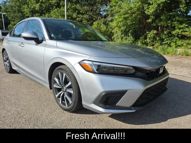 Used 2024 Honda Civic EX-L image 2