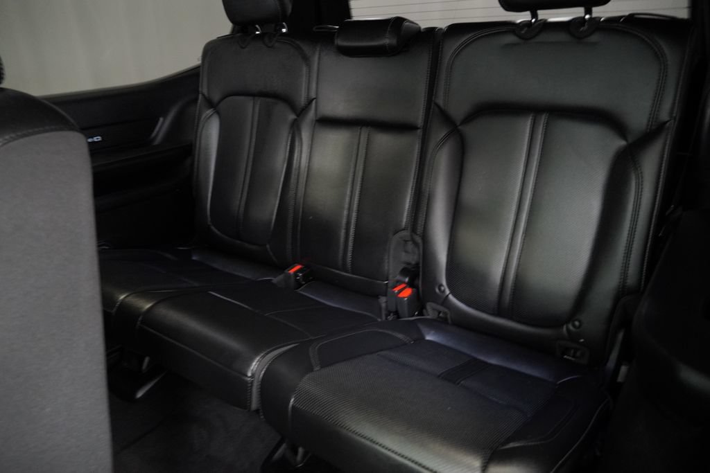 Certified 2023 Jeep Wagoneer 4WD w/ Premium Group I image 23