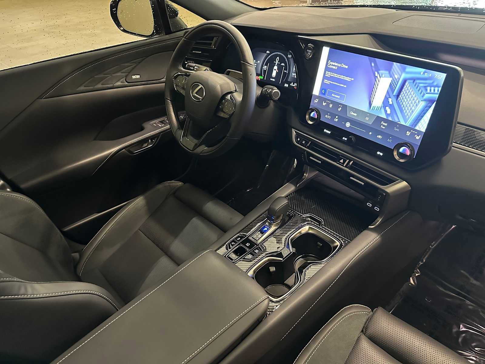 Used 2025 Lexus RX 450h AWD w/ Convenience Package image 31