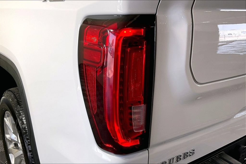 Used 2021 GMC Sierra 1500 SLT AWD/4WD image 38
