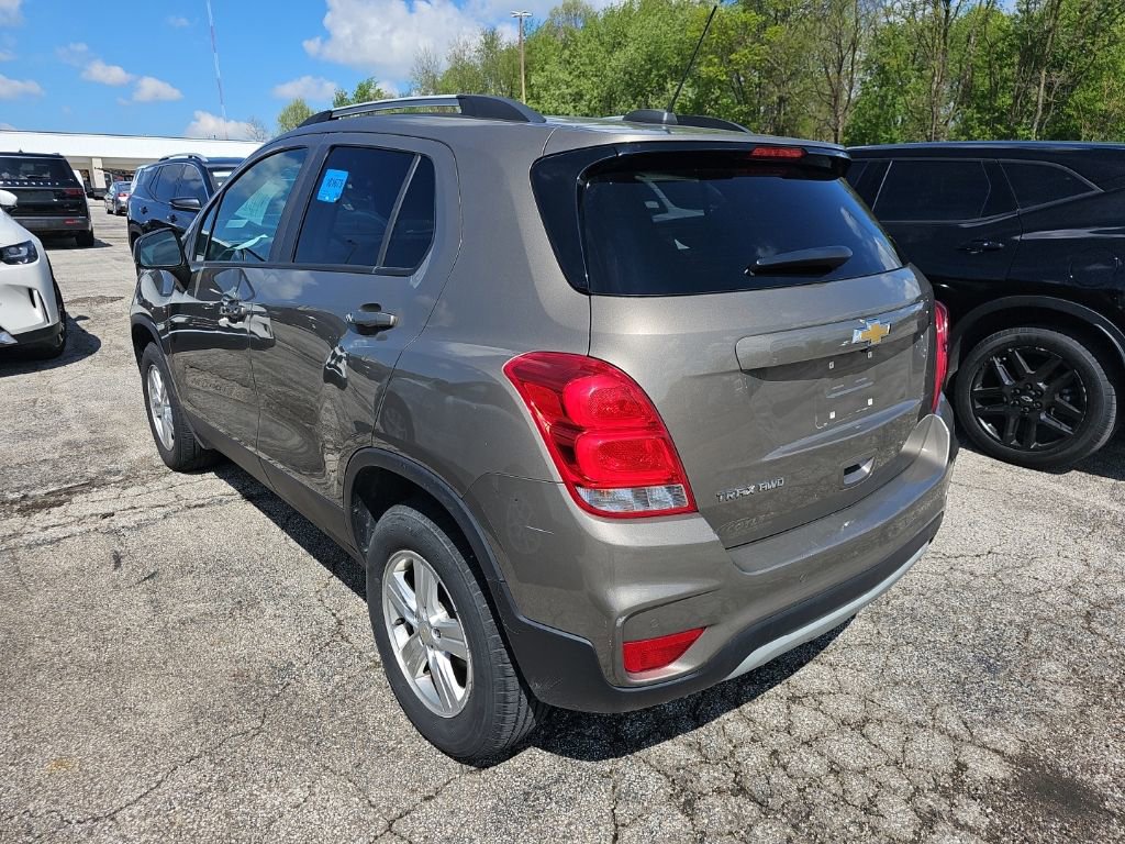 Used 2022 Chevrolet Trax LT w/ Driver Confidence Package AWD/4WD image 13