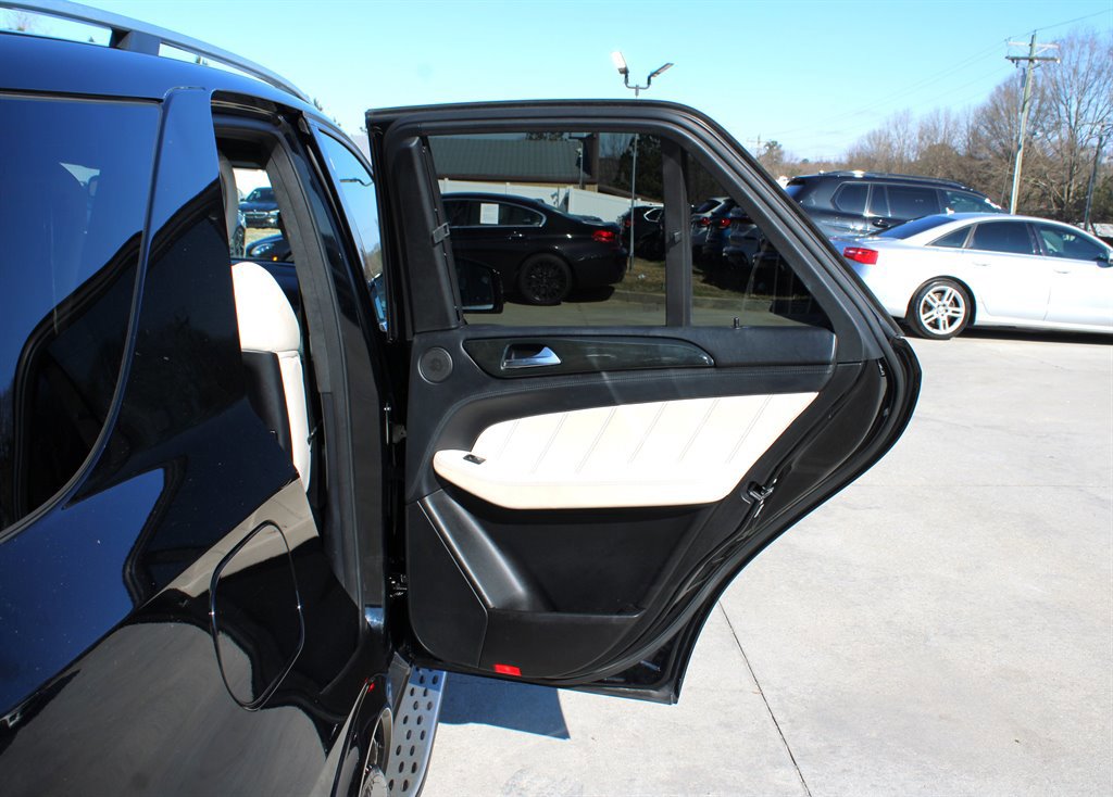 Used 2016 Mercedes-Benz GLE 63 AMG S image 41