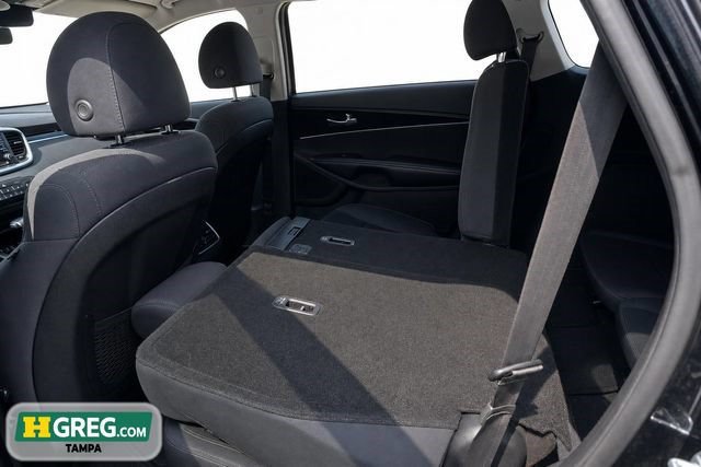 Used 2020 Kia Sorento LX AWD/4WD image 11