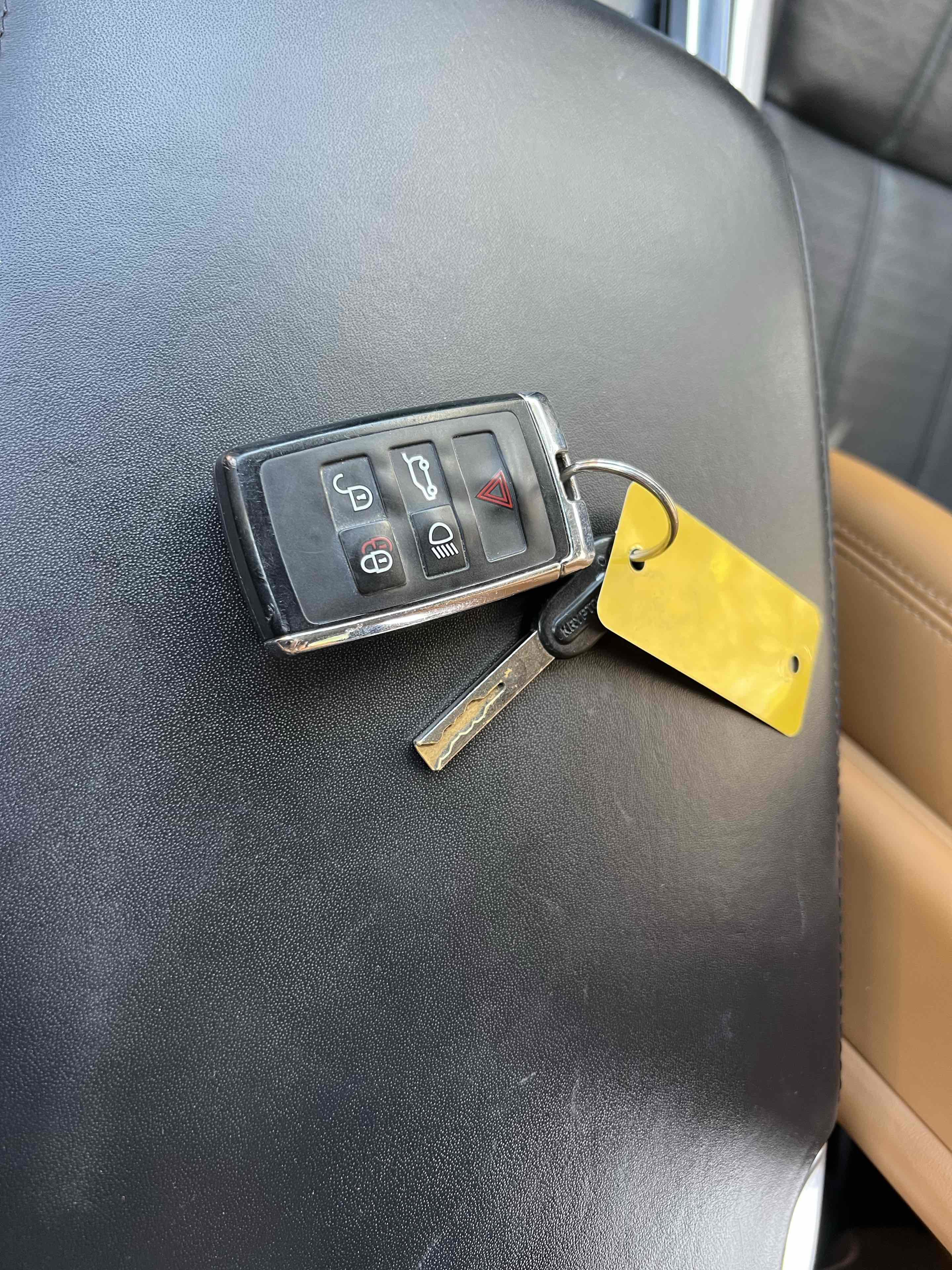 Used 2019 Land Rover Range Rover Sport HSE Dynamic image 11