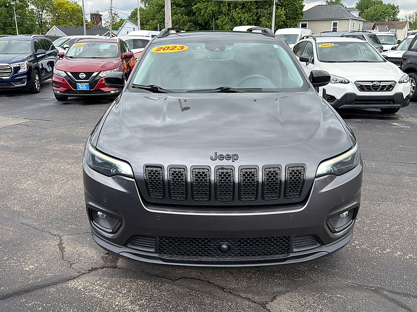 Used 2023 Jeep Cherokee Altitude Lux AWD/4WD image 10