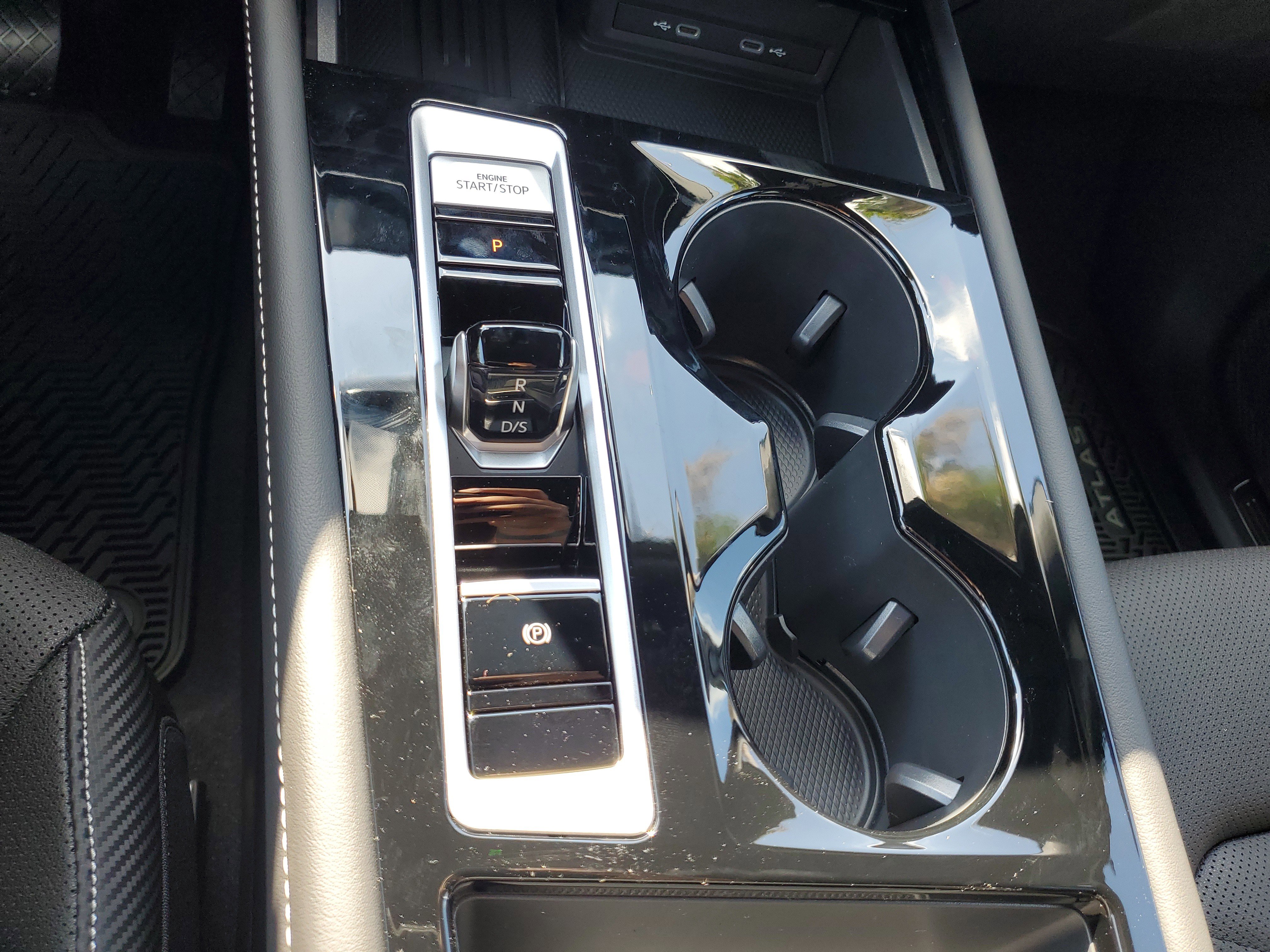 New 2026 Volkswagen Atlas Cross Sport SE image 26