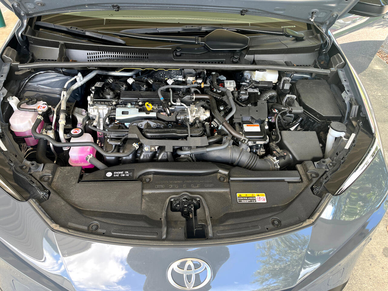 Used 2024 Toyota Prius LE image 37