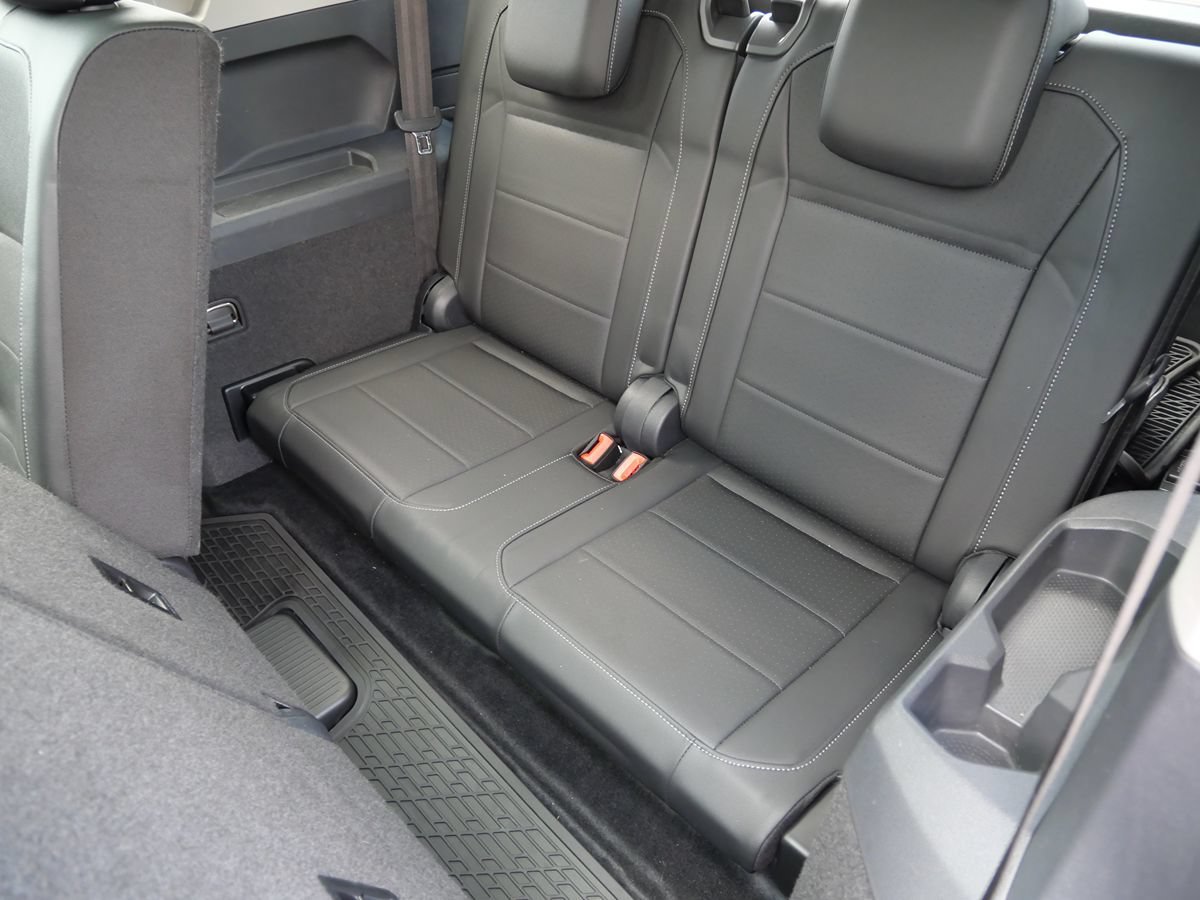 Used 2019 Volkswagen Tiguan S AWD/4WD image 35