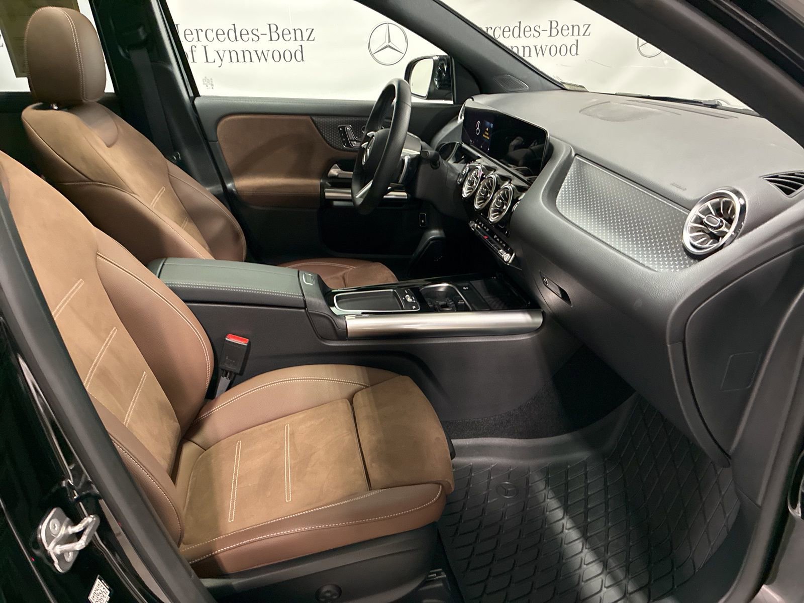 Used 2025 Mercedes-Benz GLA 250 GLA 250 image 27