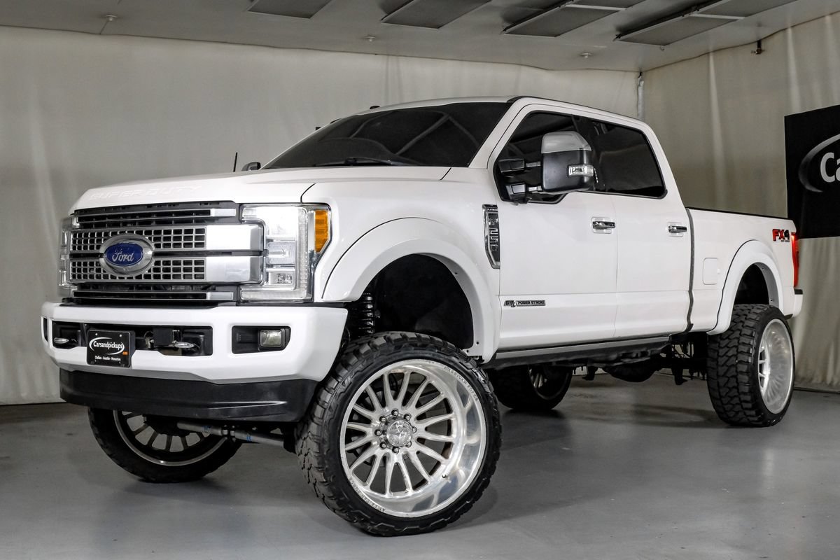Used 2018 Ford F250 Platinum w/ Platinum Ultimate Package AWD/4WD image 4