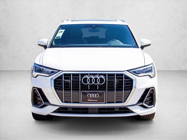 Used 2025 Audi Q3 2.0T Premium AWD/4WD image 2