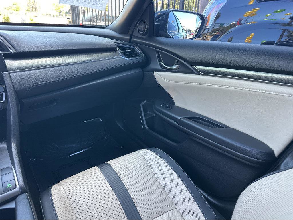 Used 2017 Honda Civic EX-L image 16