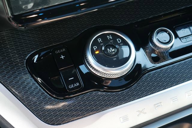 New 2026 Ford Expedition Max Platinum w/ Stealth Appearance Package image 26