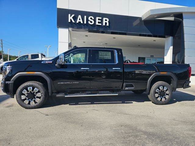 New 2026 GMC Sierra 3500 Denali w/ Denali Reserve Package image 2