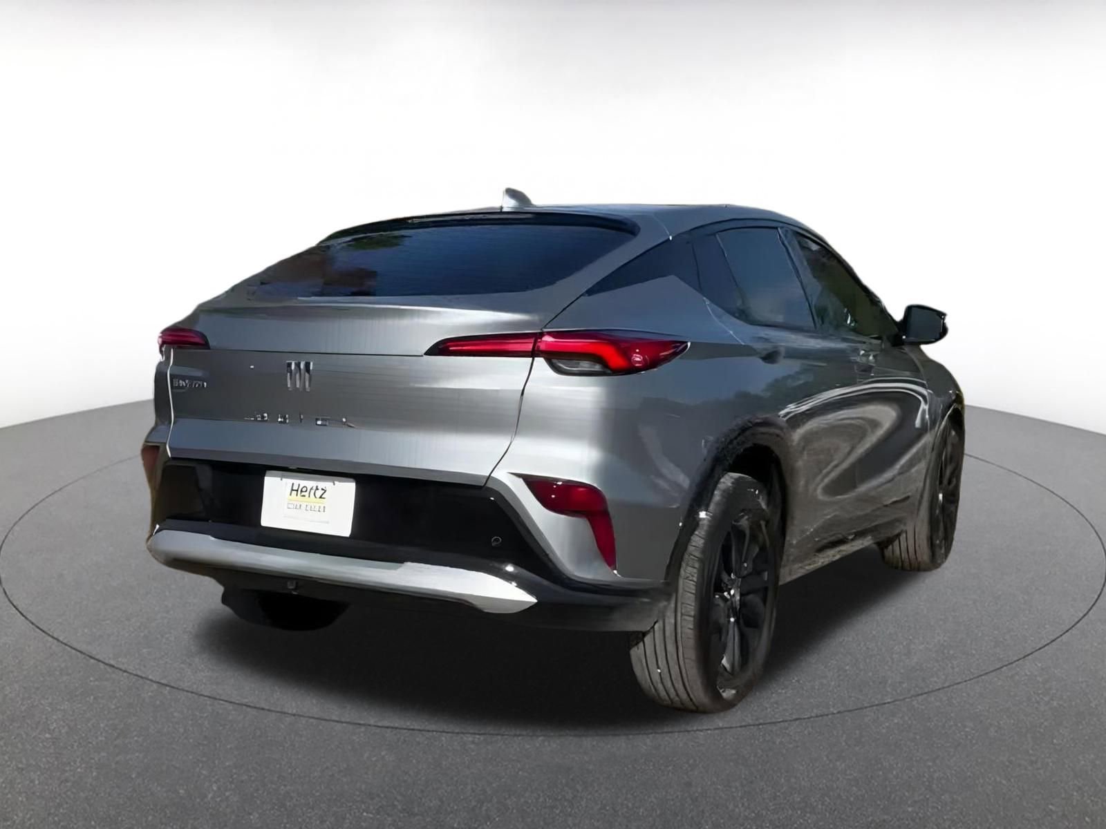 Used 2025 Buick Envista Sport Touring image 14