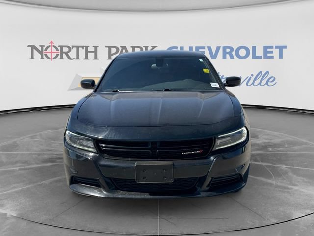 Used 2018 Dodge Charger SXT RWD image 8