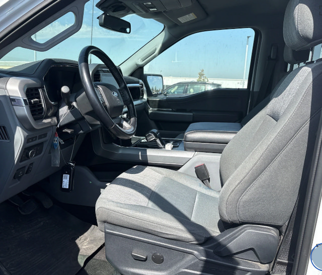 Certified 2022 Ford F150 Lightning XLT w/ Tow Technology Package AWD/4WD image 8