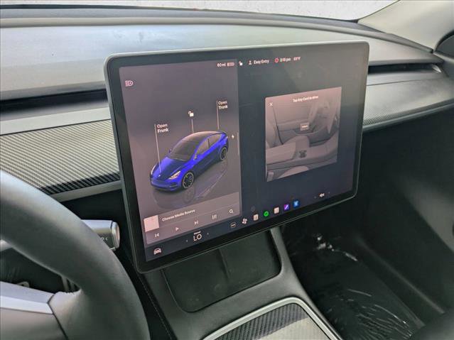 Used 2022 Tesla Model Y Performance image 11