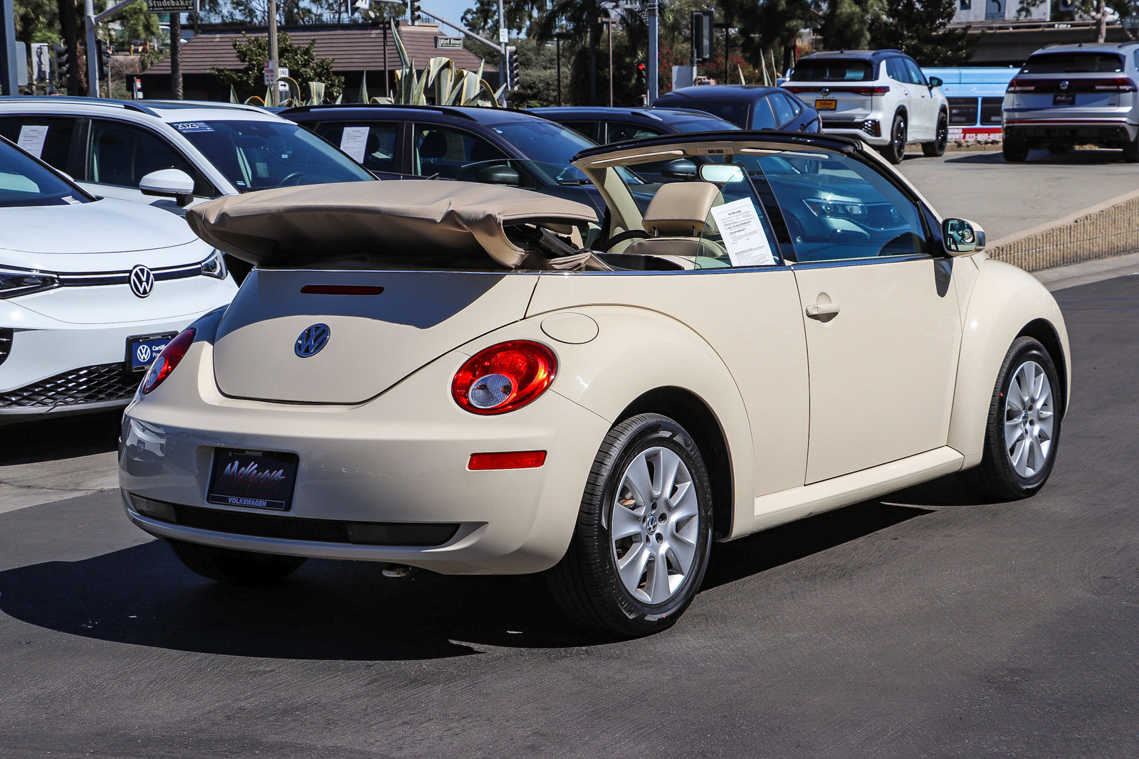 Used 2008 Volkswagen Beetle S FWD image 16