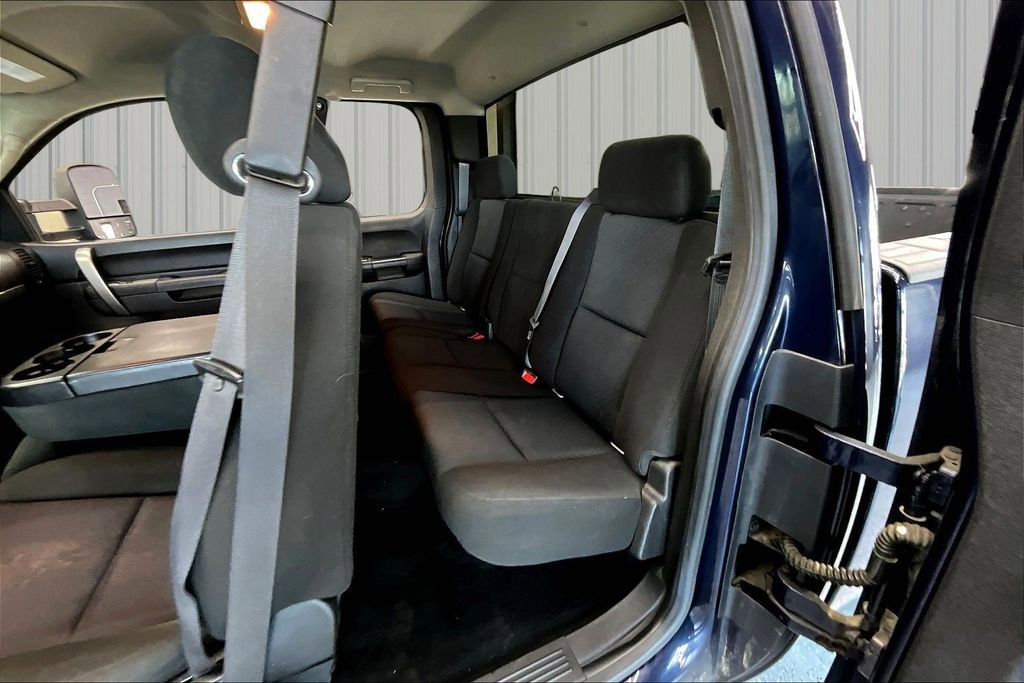 Used 2011 Chevrolet Silverado 1500 LT w/ All-Star Edition AWD/4WD image 20
