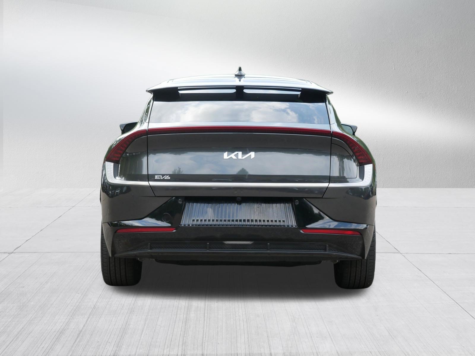 Certified 2024 Kia EV6 Wind w/ Wind Technology Package AWD/4WD image 6
