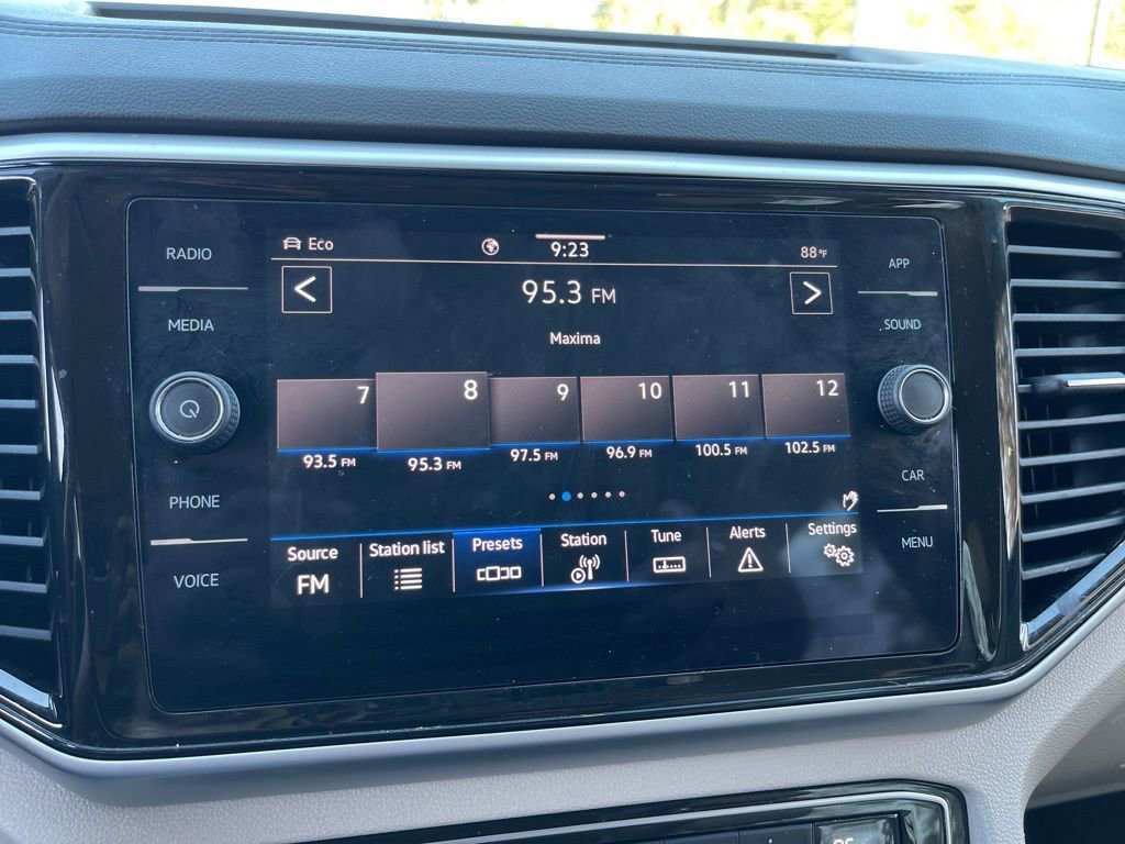 Used 2022 Volkswagen Atlas SE image 10