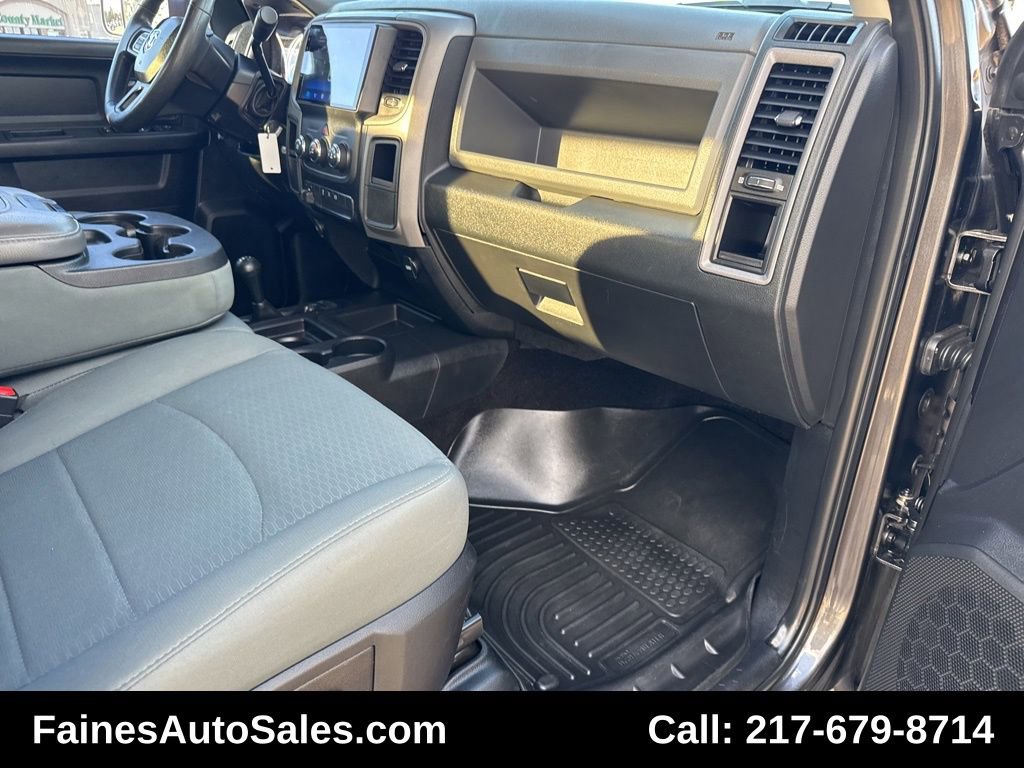 Used 2016 RAM 2500 Tradesman w/ Chrome Appearance Group image 76