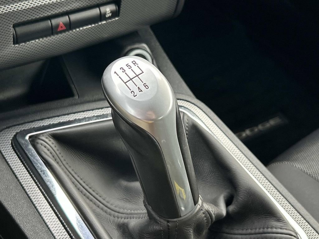 Used 2013 Dodge Challenger R/T image 24