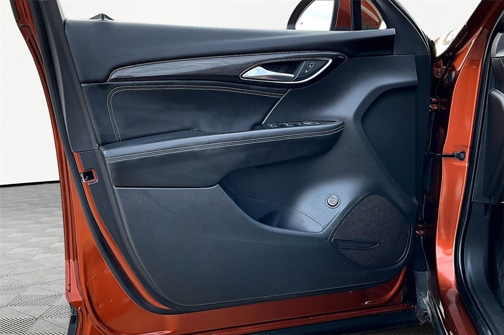 Used 2021 Buick Envision Preferred image 23