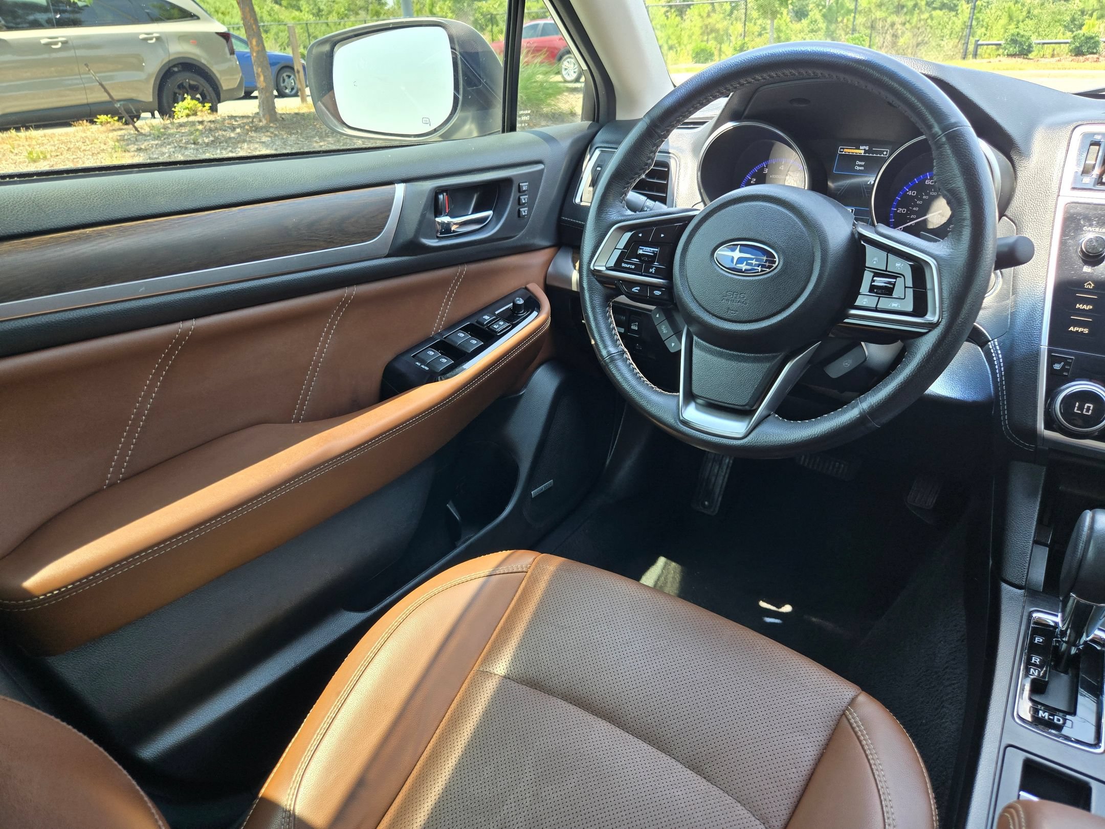 Used 2019 Subaru Outback 2.5i Touring AWD/4WD image 9