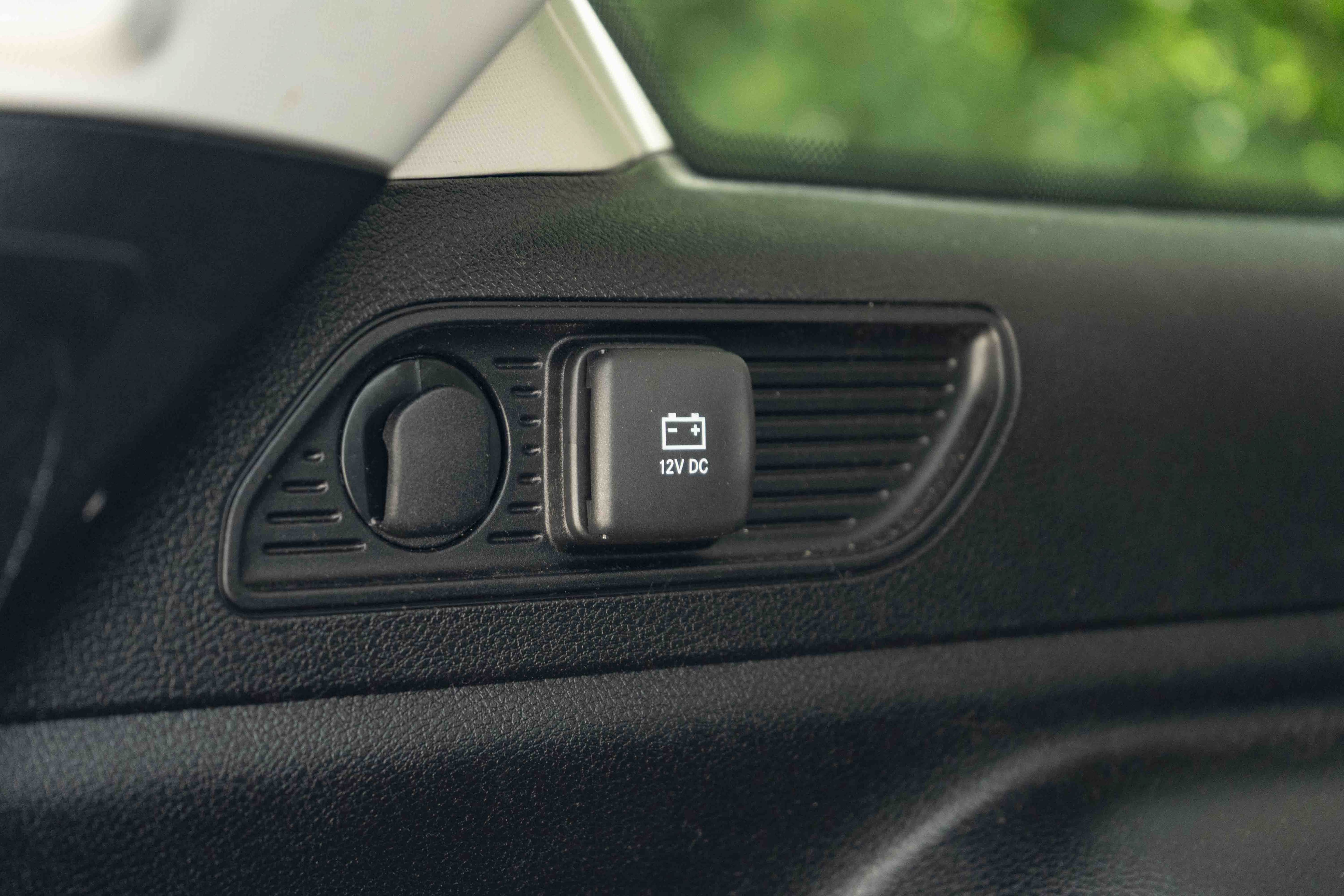 Used 2022 Jeep Grand Cherokee Limited RWD image 38