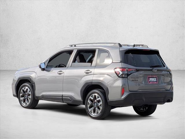 Used 2025 Subaru Forester Premium image 8