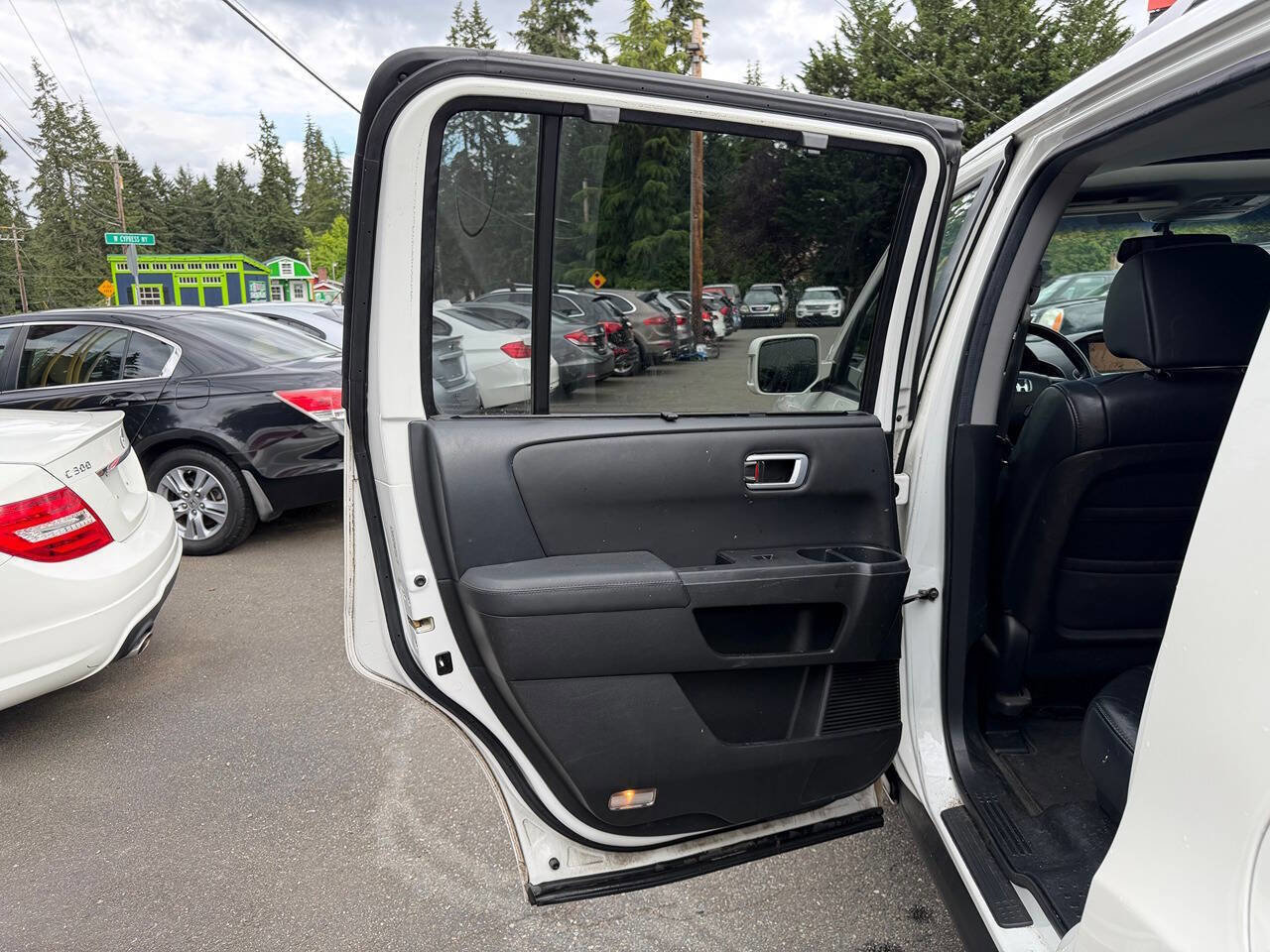 Used 2011 Honda Pilot Touring image 31