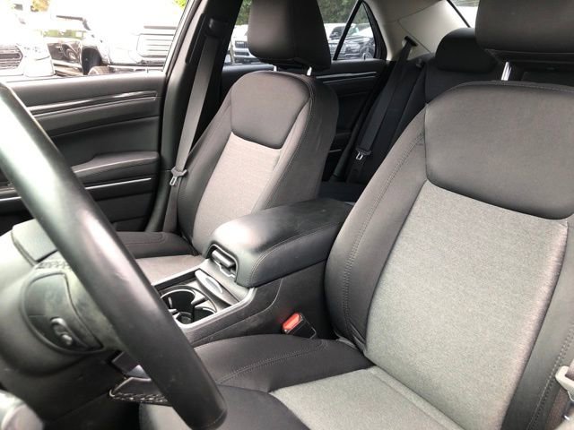 Used 2021 Chrysler 300 Touring w/ Sport Appearance Package RWD image 11