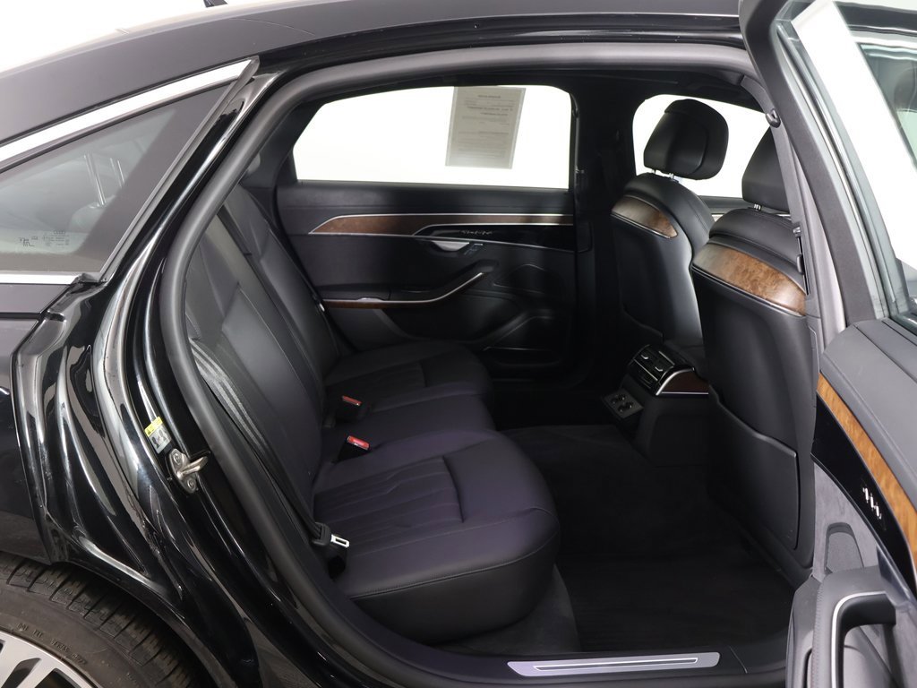 Used 2023 Audi A8 L 3.0T w/ Luxury Package image 36